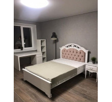 Односпальная кровать Венеция MUR-101-01 с каретной стяжкой Односпальная кровать Венеция MUR-101-01 с каретной стяжкой